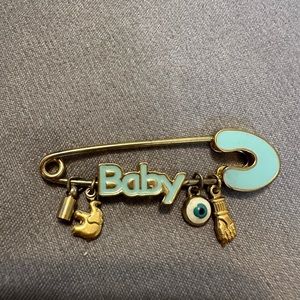 NEW BORN BABY GOOD LUCK SAFETY PIN CHARM PROTECTION STROLLER